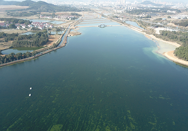 國內縣域廠、網、河、湖一體化綜合治理標桿<br />
<br />
“系統(tǒng)治水、生態(tài)治水、智慧治水，科學治水”治理理念，為江西省水環(huán)境綜合治理提供可復制、可推廣的優(yōu)秀經驗和成熟模式，奮力打造“美麗中國”江西樣板。